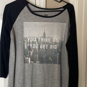NYC Gray and Black Graphic Raglan Top MEDIUM